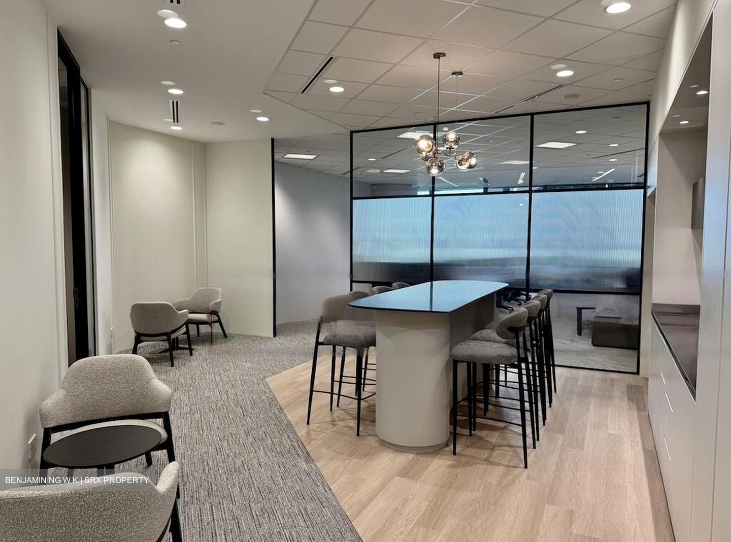 Marina Bay Residences (D1), Office #484143591